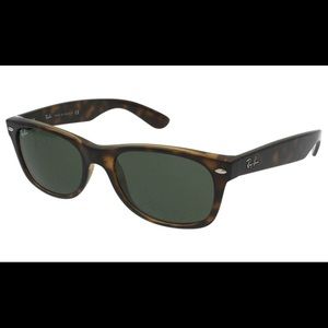 Ray Ban New Wayfarer Tortoise Sunglasses RB 2132